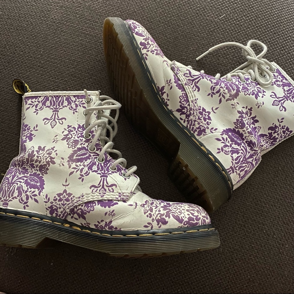 Dr.Martens Damask Flocked Floral Boots